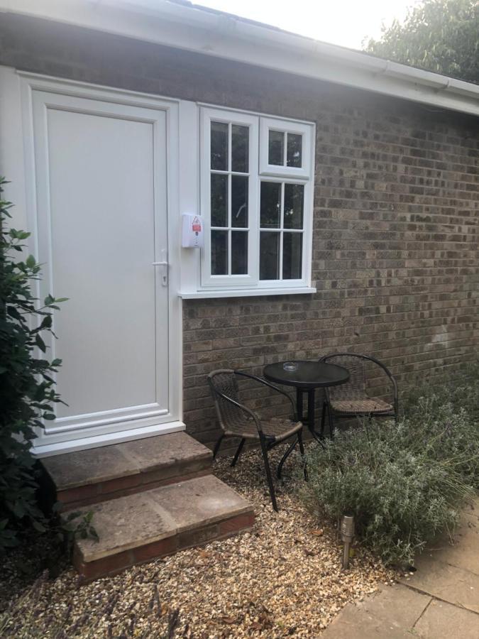 Ferienwohnung The Annexe II Mildenhall Exterior foto