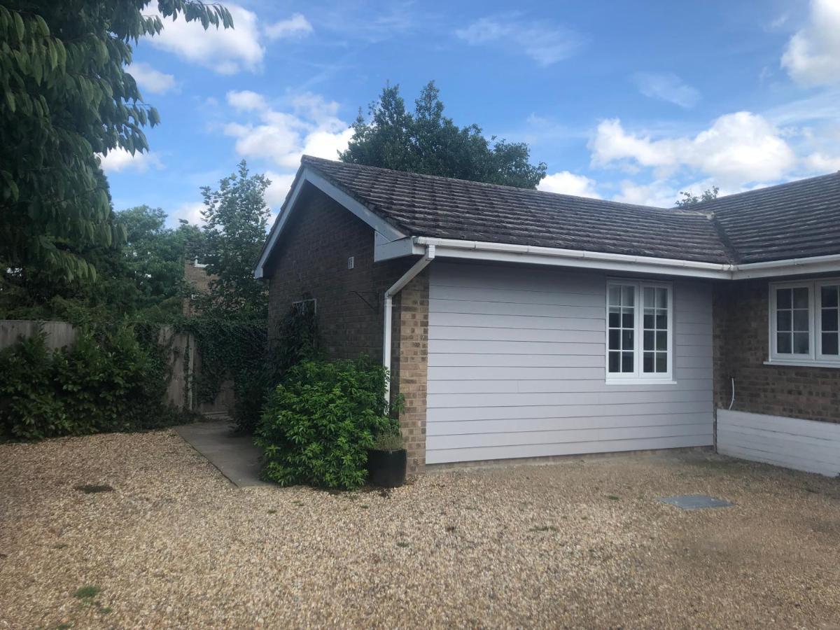 Ferienwohnung The Annexe II Mildenhall Exterior foto